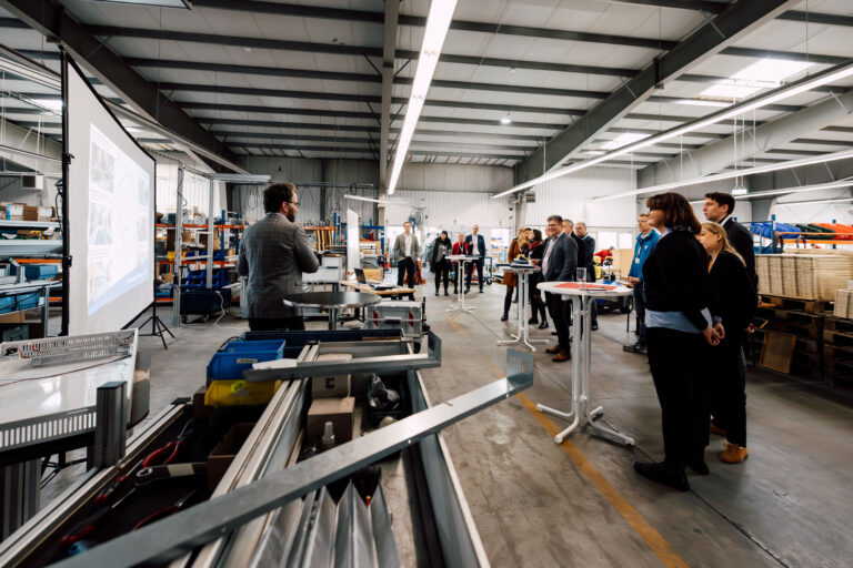 Logistikroboter_Lucht_Halle